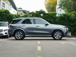 2023GLE 350 4MATIC r(sh) (c)ң