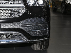 2023GLE 450 4MATIC r ^