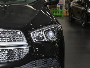 2023GLE 450 4MATIC r ^