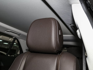 2023GLE 450 4MATIC r g