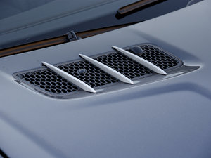 2009��AMG SL 63 �������^