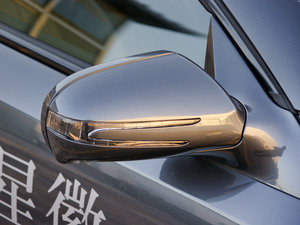 2009��AMG SL 63 �������^