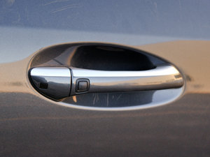 2009��AMG SL 63 �������^