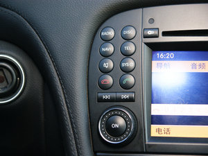 2009��AMG SL 63 �п؅^