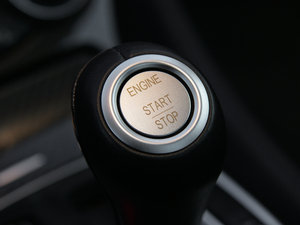 2009��AMG SL 63 �п؅^