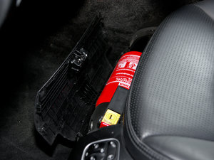 2009��AMG SL 63 ���g����