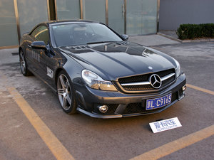 2009款AMG SL 63 整体外观