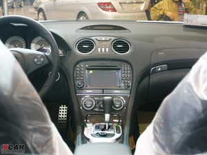 2009��AMG SL 63 �п؅^