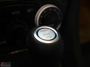 2009��AMG SL 63 �п؅^(q��)