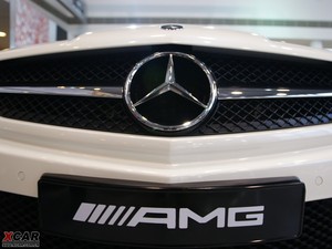 2009��AMG SL 63 �������^