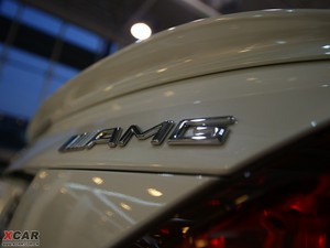 2009��AMG SL 63 �������^