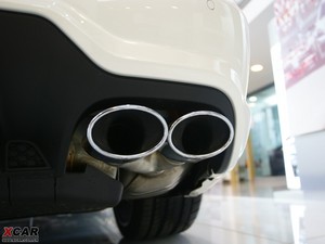 2009��AMG SL 63 �������^