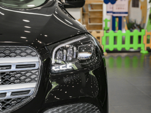 2023Ŀ GLS 450 4MATIC A ^