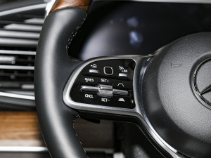 2023Ŀ GLS 450 4MATIC A п؅^