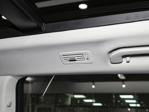 2023Ŀ GLS 450 4MATIC A п؅^