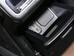 2023Ŀ GLS 450 4MATIC A п؅^