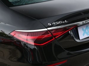 2023款S 450 e L 尾灯