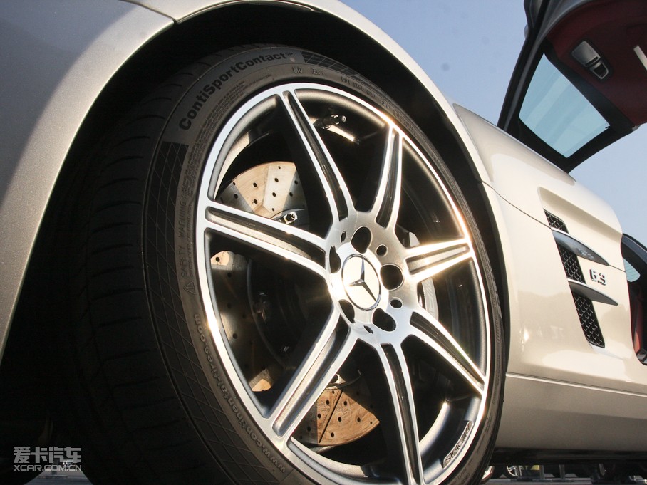 2011A(y)MG SLS AMG SLS