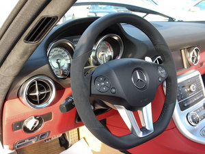 2011A(y)MG SLS п؅^(q)