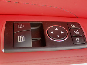 2011A(y)MG SLS п؅^(q)