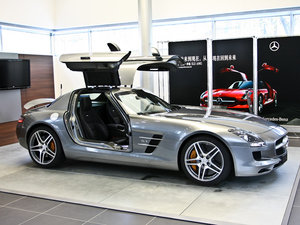 2011AMG SLS w^