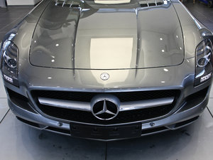 2011AMG SLS ^