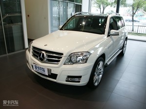 2010款GLK 300 4MATIC时尚版 整体外观