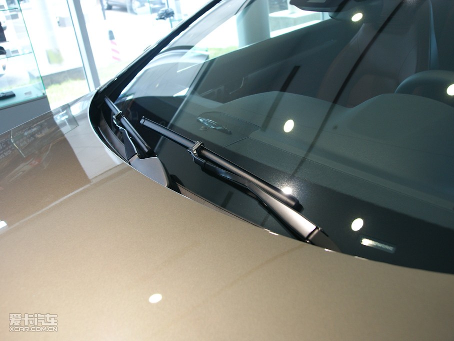 2010YE(j) E 350 I܇