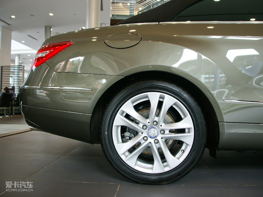 2010YE(j) E 350 I܇