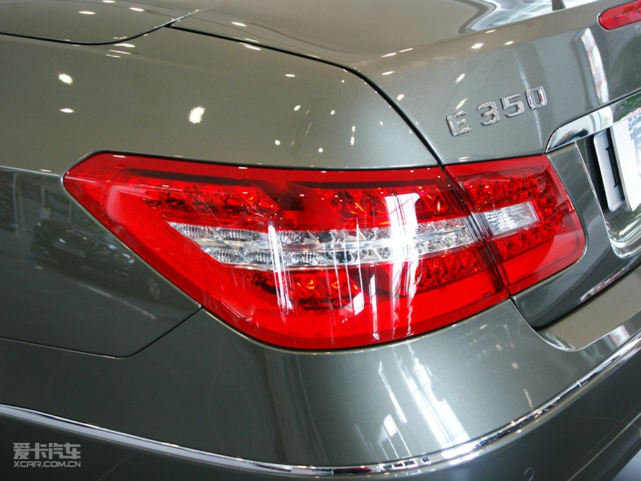 2010YE E 350 I܇