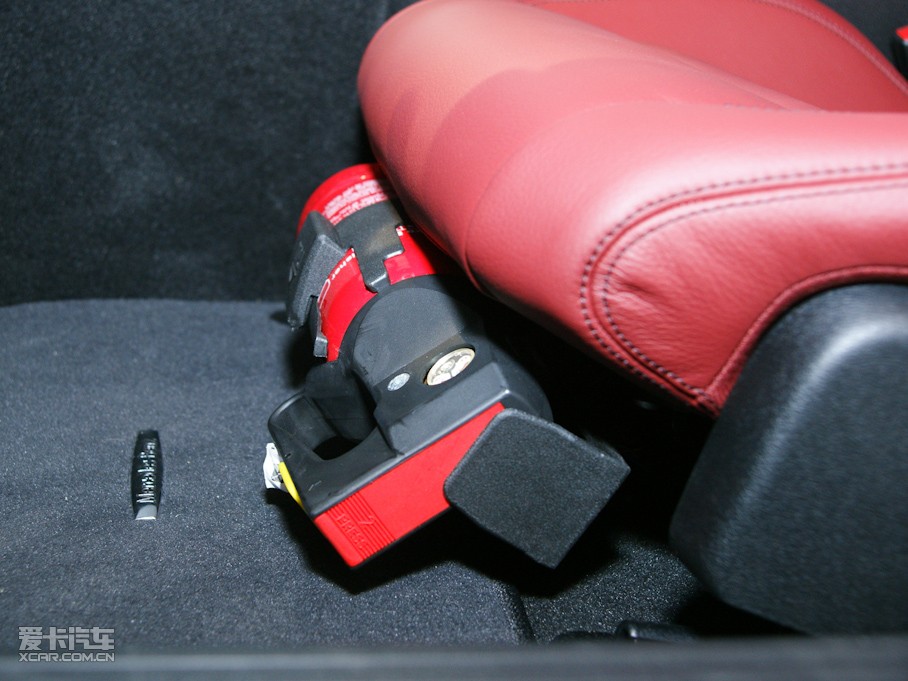 2010YE(j) E 350 I܇