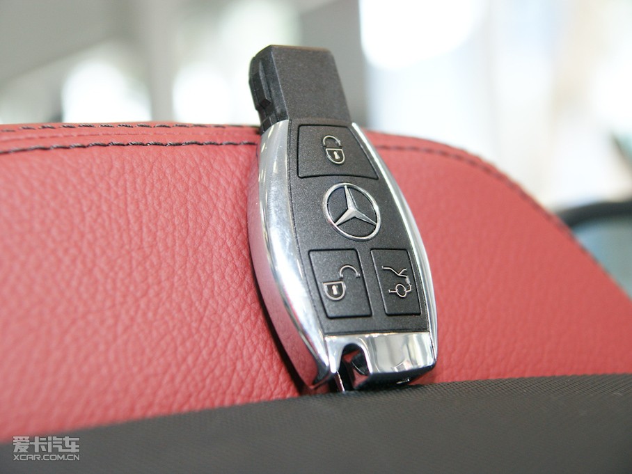 2010YE(j) E 350 I܇