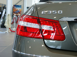 2010E 350 I܇ ^