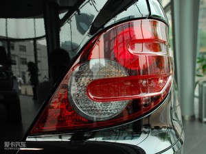 2010R 350L 4MATIC β