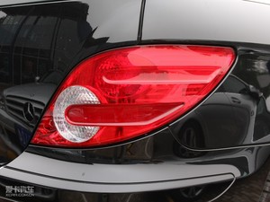 2010R 300L A (x)(ji)^