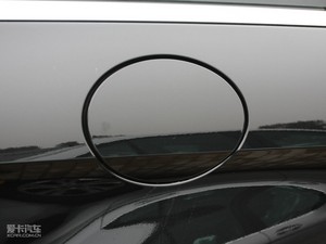 2010R 300L A (x)(ji)^