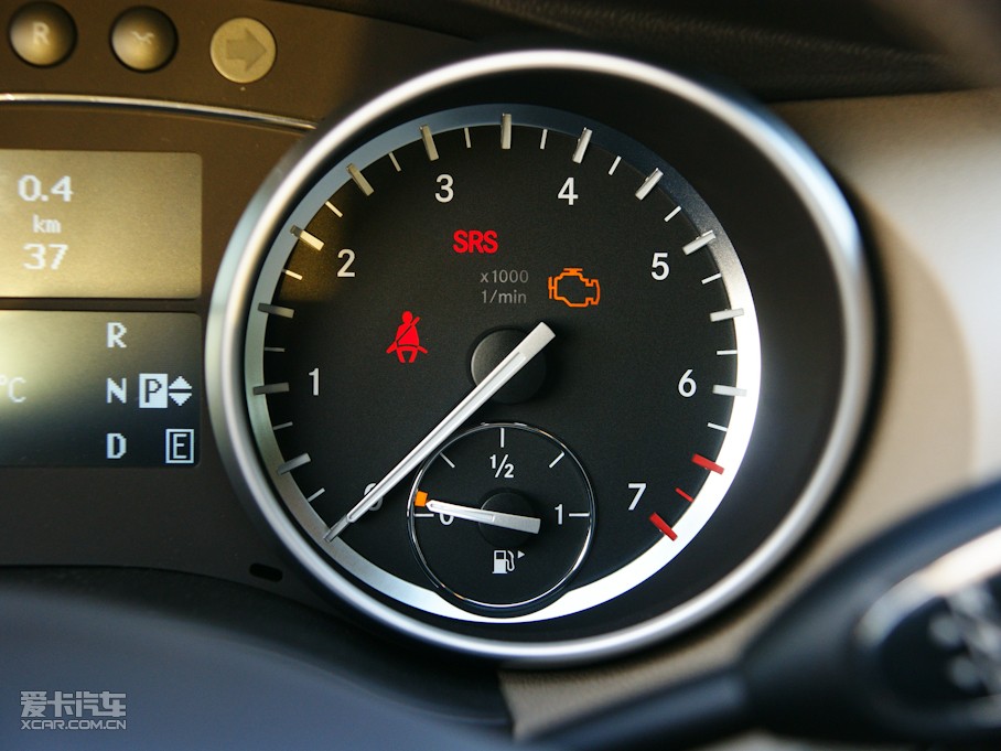 2011YR(j) R 300 ̄(w)