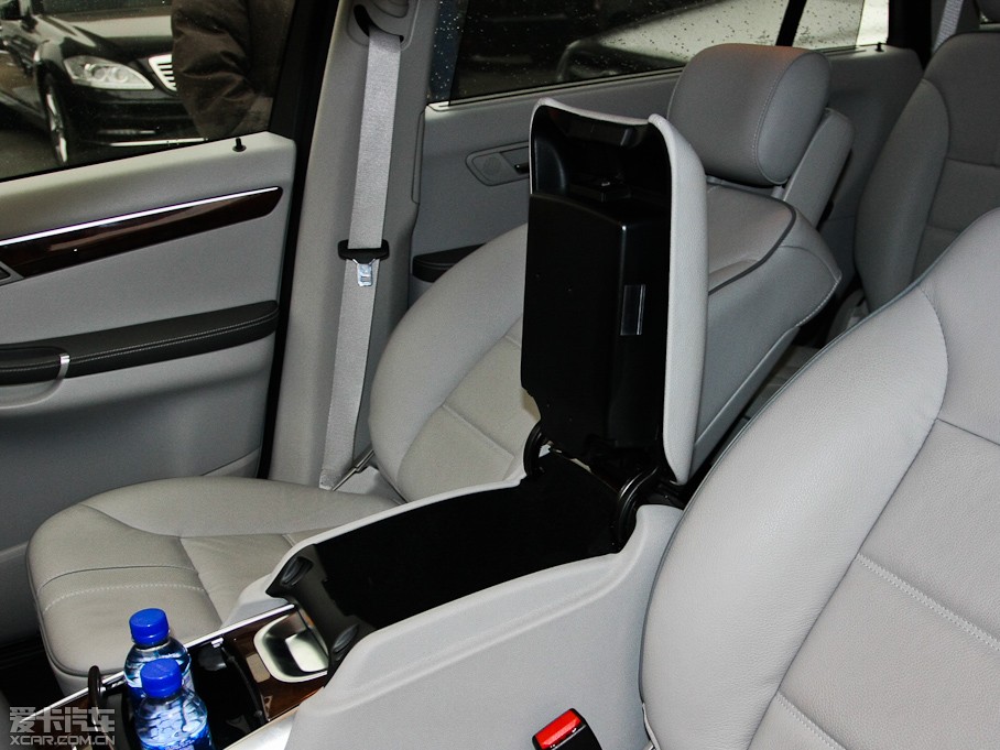 2011YR(j) R 350 4MATIC