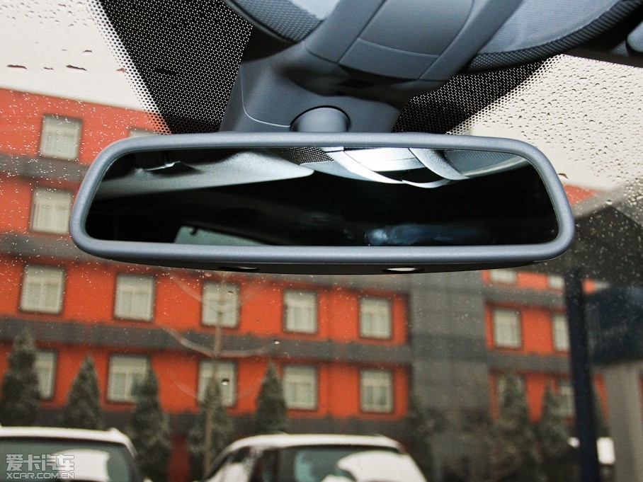 2011YR(j) R 350 4MATIC