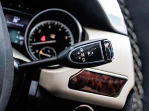 奔馳2011款奔馳R級