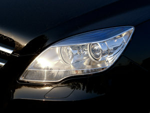 2011R 300 ̄(w) (x)(ji)^