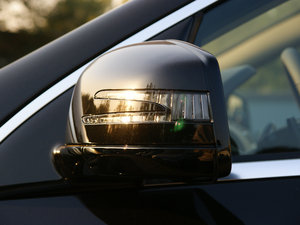 2011R 300 ̄(w) (x)(ji)^