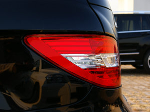 2011R 300 ̄(w) (x)(ji)^