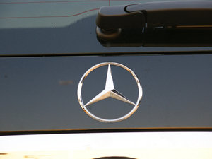 2011R 300 ̄(w) (x)(ji)^