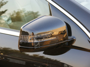 2011R 300 ̄(w) (x)(ji)^