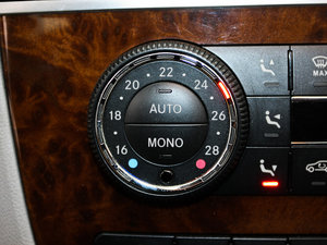 2011R 350 4MATIC п؅^