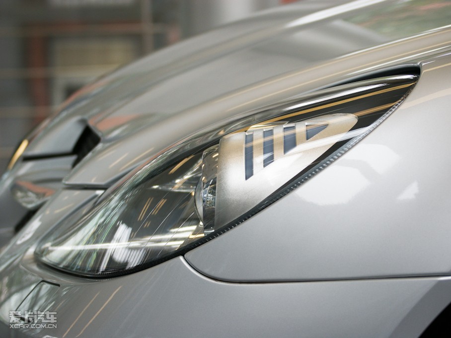 2010YSLK SLK 200K Grand Edition