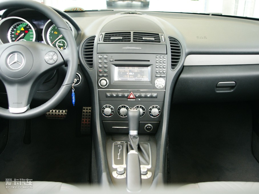 2010YSLK SLK 200K Grand Edition