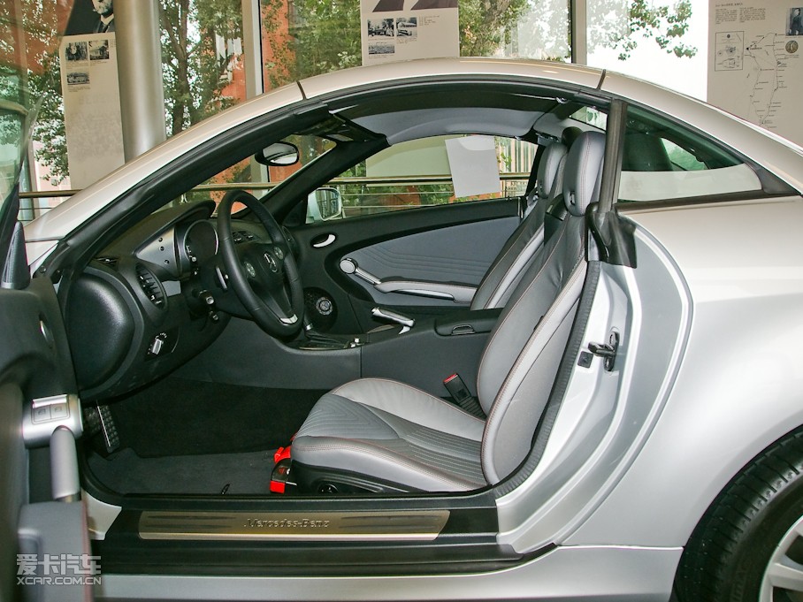 2010YSLK SLK 200K Grand Edition