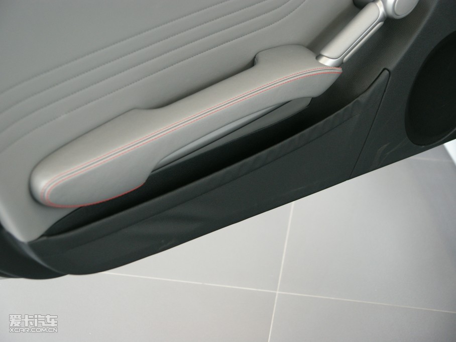 2010YSLK SLK 200K Grand Edition